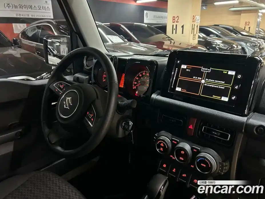 Suzuki Jimny 2023 1.5 Автомат в Москве № 257797, фото 11