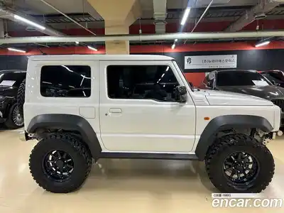 Suzuki Jimny 2023 1.5 Автомат в Москве № 257797, миниатюра 3