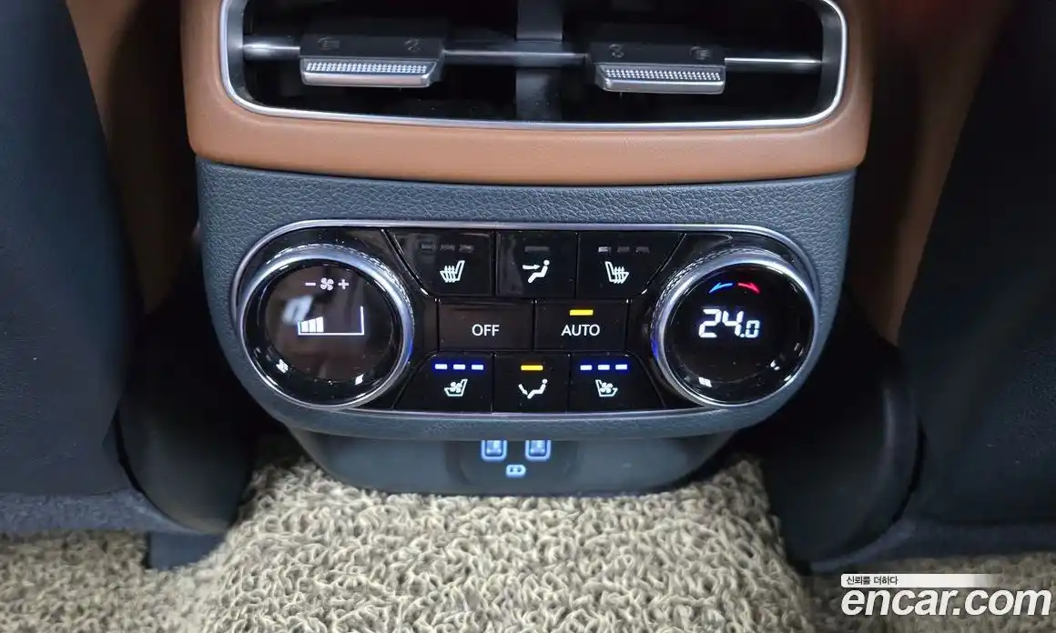 Genesis GV70 2021 2.2 Автомат в Москве № 26048, фото 13