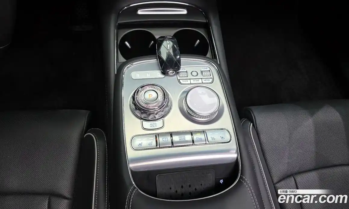 Genesis G90 2024 3.5 Автомат в Москве № 26299, фото 9