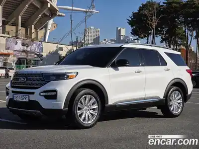 Ford Explorer, 2023
