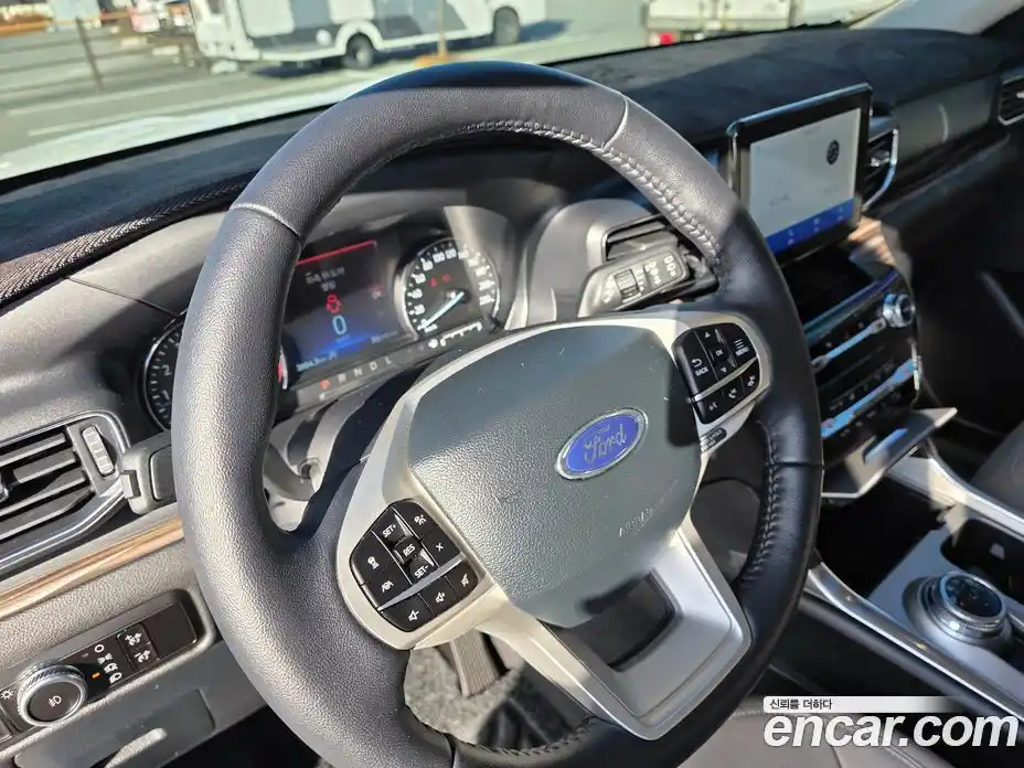 Ford Explorer 2023 2.3 Автомат в Москве № 273483, фото 11