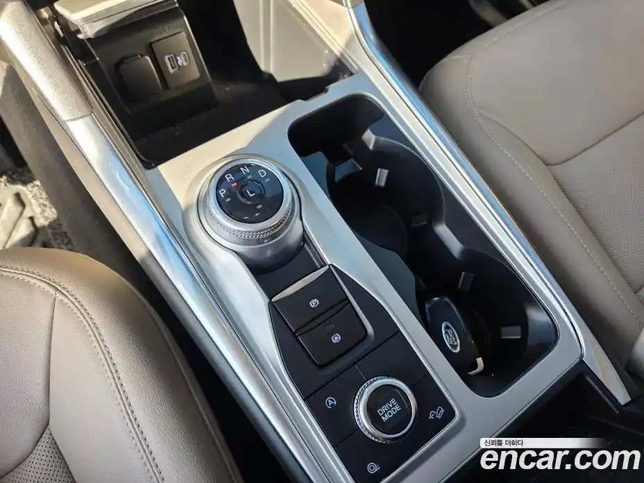 Ford Explorer 2023 2.3 Автомат в Москве № 273483, фото 14