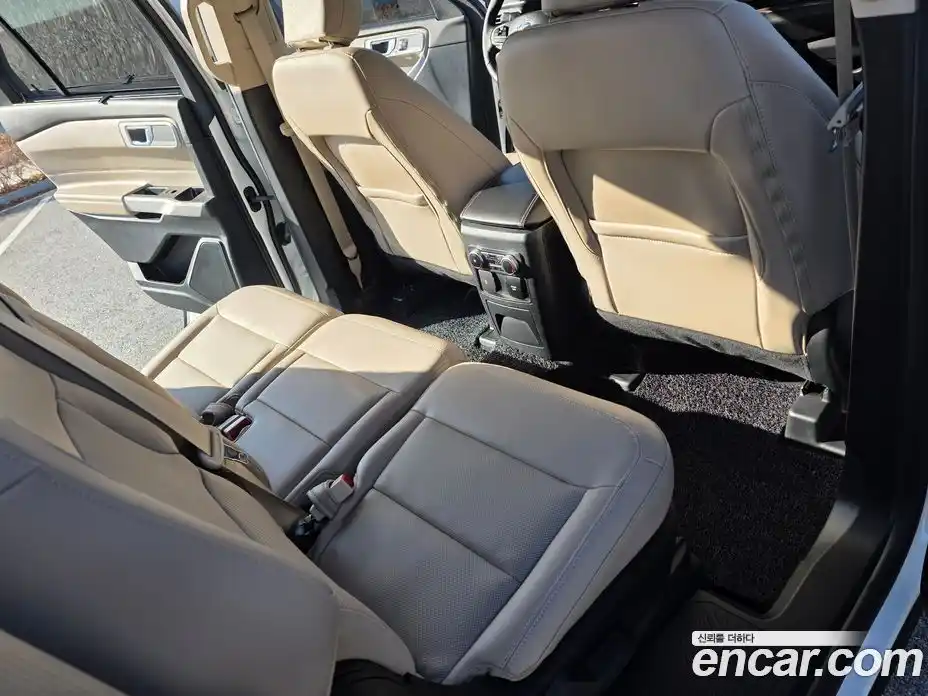 Ford Explorer 2023 2.3 Автомат в Москве № 273483, фото 19