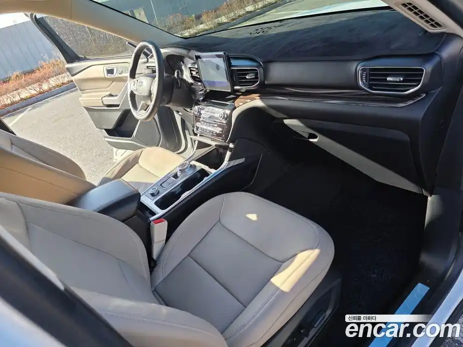 Ford Explorer 2023 2.3 Автомат в Москве № 273483, фото 20