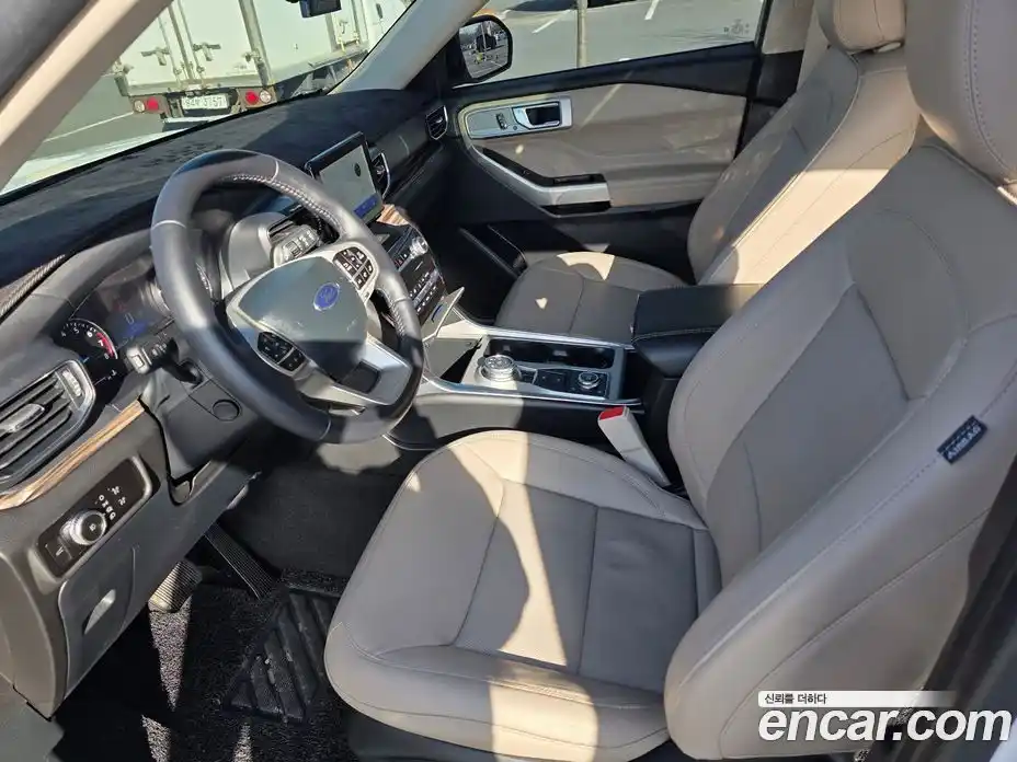 Ford Explorer 2023 2.3 Автомат в Москве № 273483, фото 10