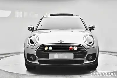Mini Clubman 2024 1.5 Автомат в Москве № 274044, миниатюра 3