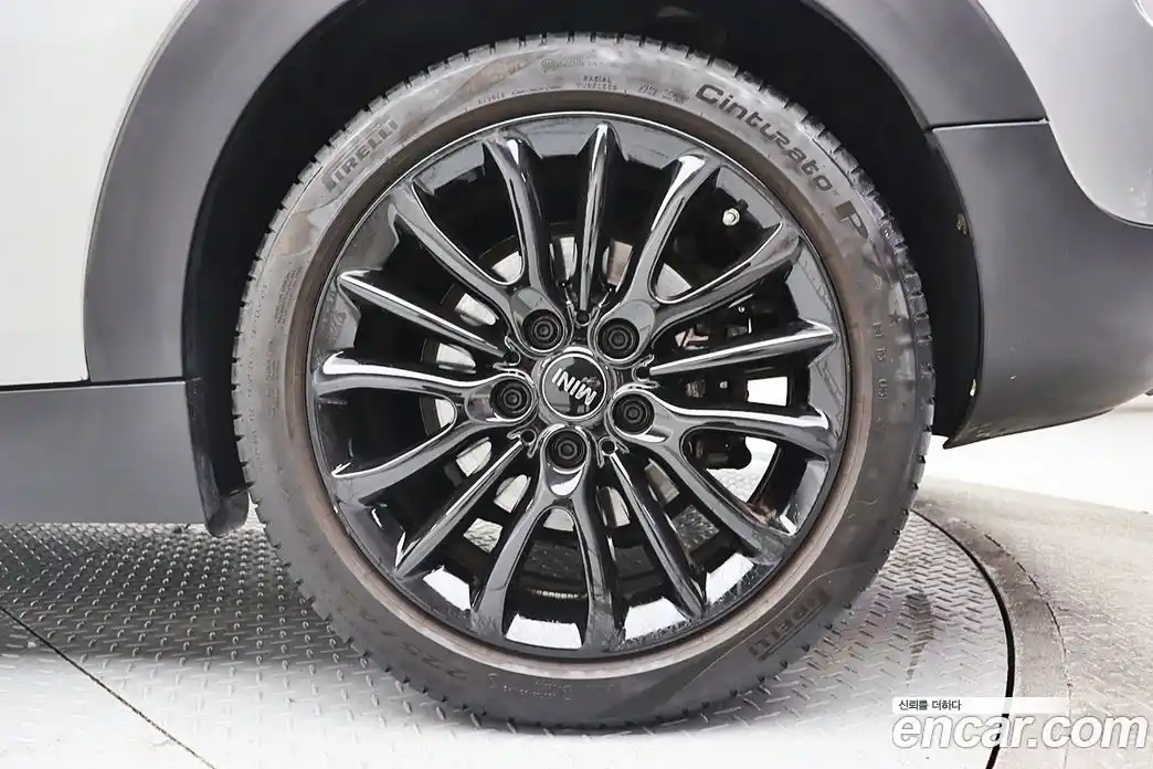 Mini Clubman 2024 1.5 Автомат в Москве № 274044, фото 6