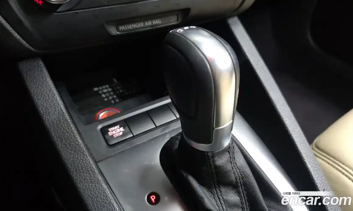 Volkswagen Jetta 2014 1.6 Автомат в Москве № 277075, фото 11