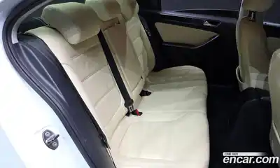 Volkswagen Jetta 2014 1.6 Автомат в Москве № 277075, миниатюра 4