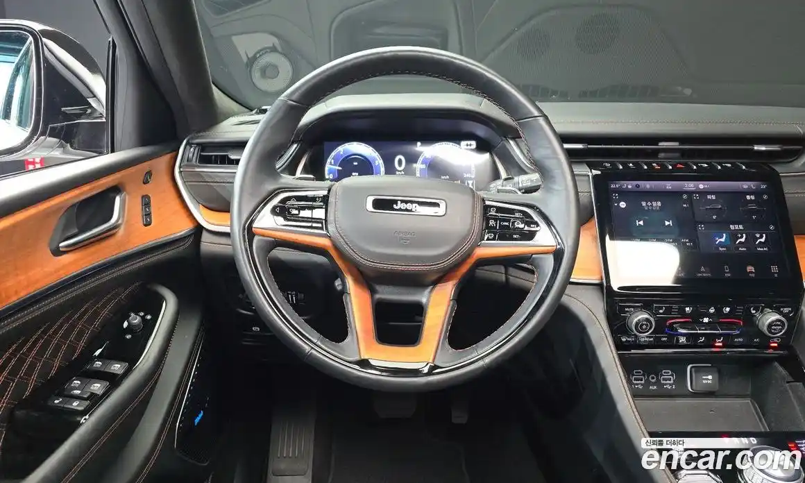 Jeep Cherokee 2021 3.6 Автомат в Москве № 278915, фото 14