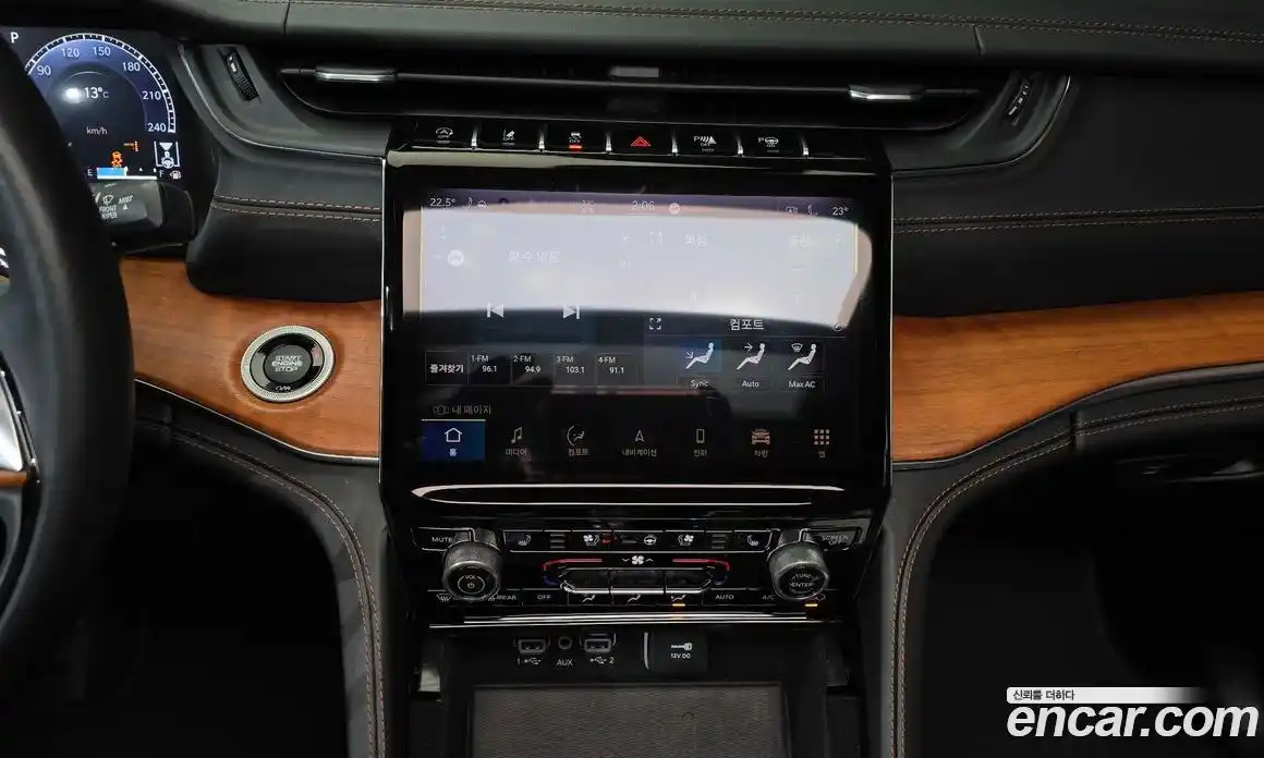 Jeep Cherokee 2021 3.6 Автомат в Москве № 278915, фото 15