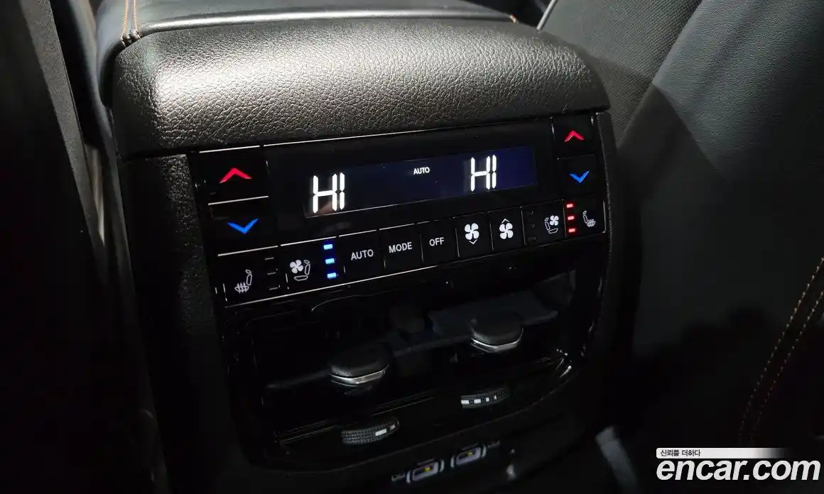 Jeep Cherokee 2021 3.6 Автомат в Москве № 278915, фото 17