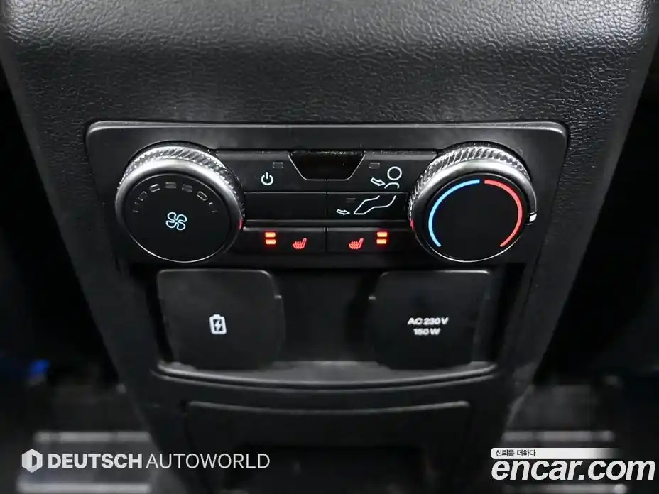 Ford Explorer 2022 2.3 Автомат в Москве № 281800, фото 16