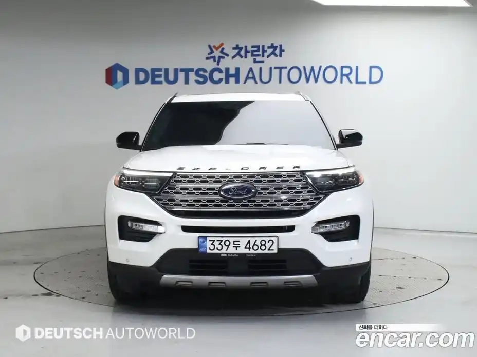 Ford Explorer 2022 2.3 Автомат в Москве № 281800, фото 3