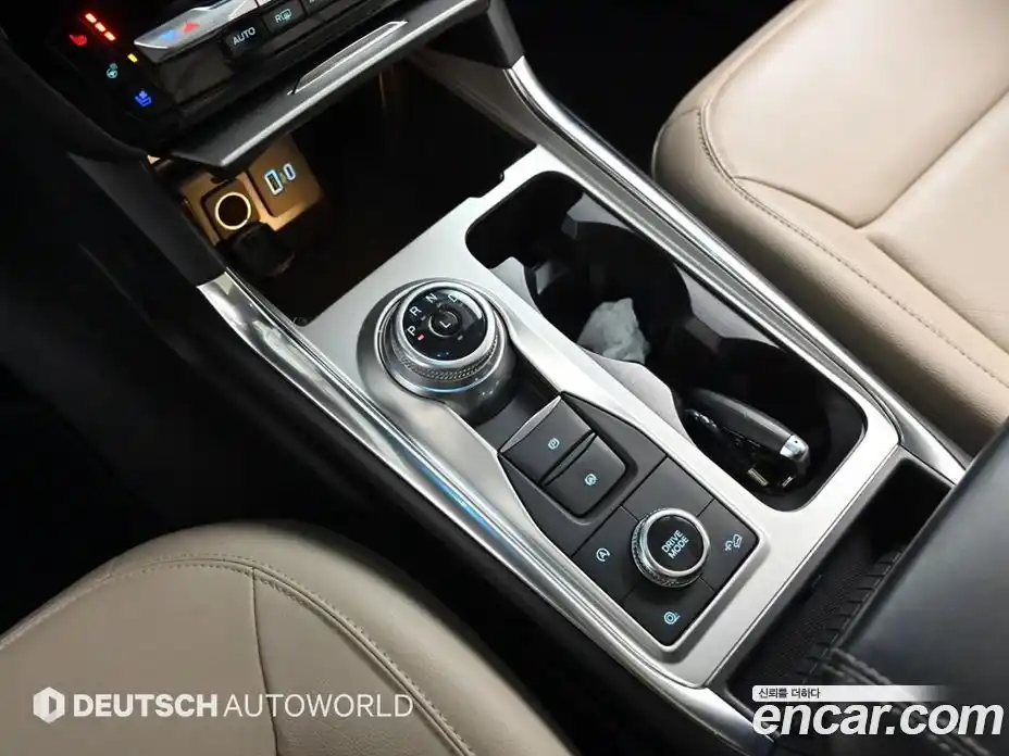 Ford Explorer 2022 2.3 Автомат в Москве № 281800, фото 9