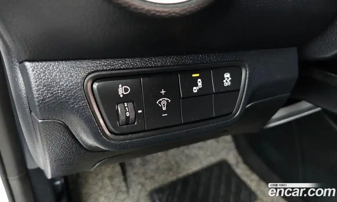 Kia K3 2022 1.6 Автомат в Москве № 287763, фото 19