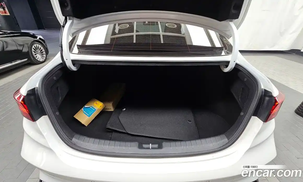 Kia K3 2022 1.6 Автомат в Москве № 287763, фото 20