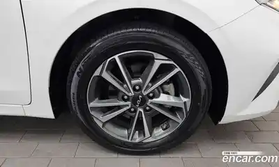 Kia K3 2022 1.6 Автомат в Москве № 287763, миниатюра 5