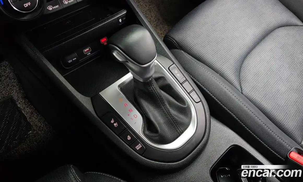 Kia K3 2022 1.6 Автомат в Москве № 287763, фото 9