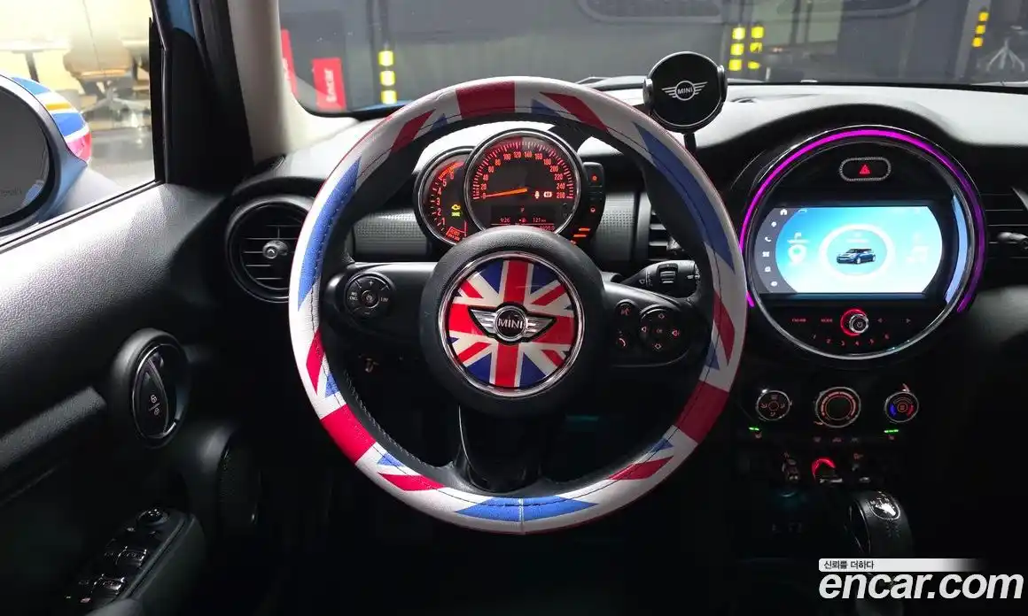 Mini Cooper 2016 1.5 Автомат в Москве № 299714, фото 11