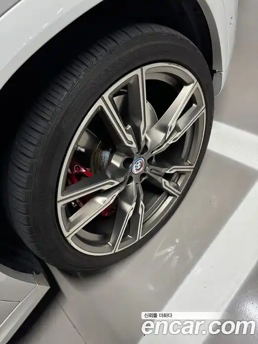 BMW X6 2022 4.4 Автомат в Москве № 303201, фото 5