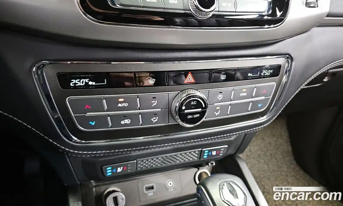 SsangYong Rexton 2019 2.2 Автомат в Москве № 30425, фото 13