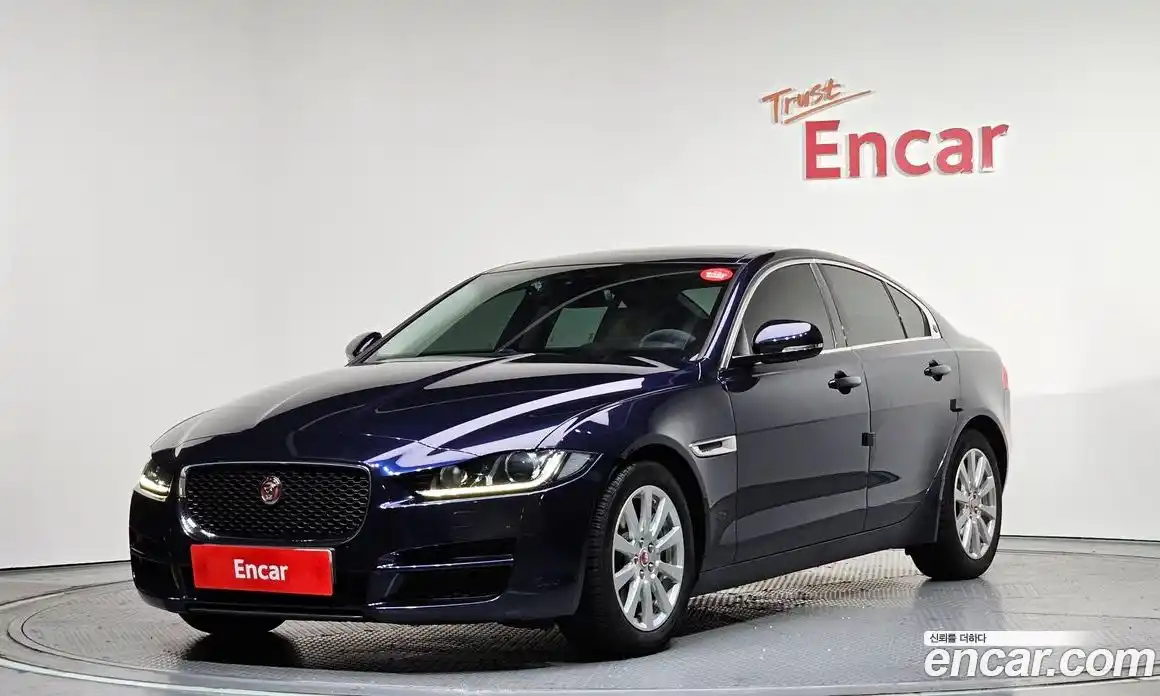 Jaguar XE 2016 2.0 Автомат в Москве № 304988, фото 20