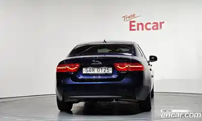 Jaguar XE 2016 2.0 Автомат в Москве № 304988, миниатюра 8