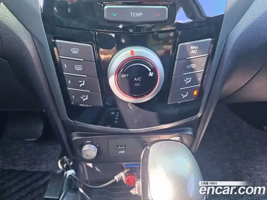 SsangYong TIBOLI 2018 1.6 Автомат в Москве № 30726, фото 14