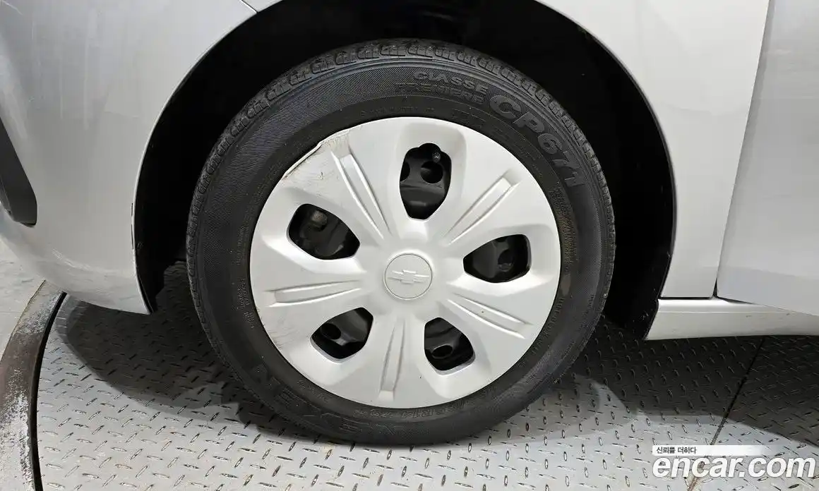 Chevrolet Spark 2018 1.0 Автомат в Москве № 309050, фото 17