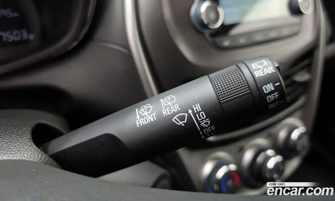 Chevrolet Spark 2018 1.0 Автомат в Москве № 309050, фото 10