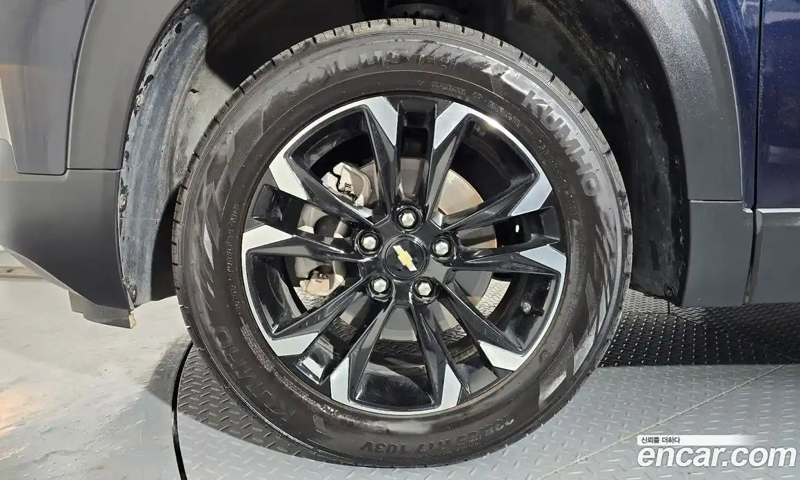 Chevrolet TrailBlazer 2021 1.3 Автомат в Москве № 314436, фото 1