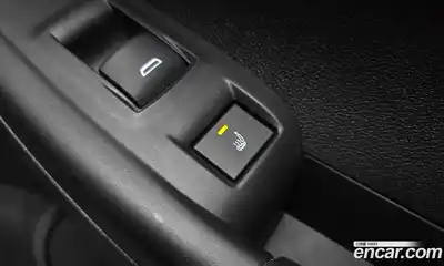 Chevrolet TrailBlazer 2021 1.3 Автомат в Москве № 314436, миниатюра 3