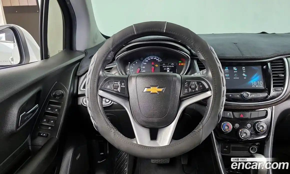 Chevrolet Trax 2017 1.6 Автомат в Москве № 315026, фото 11