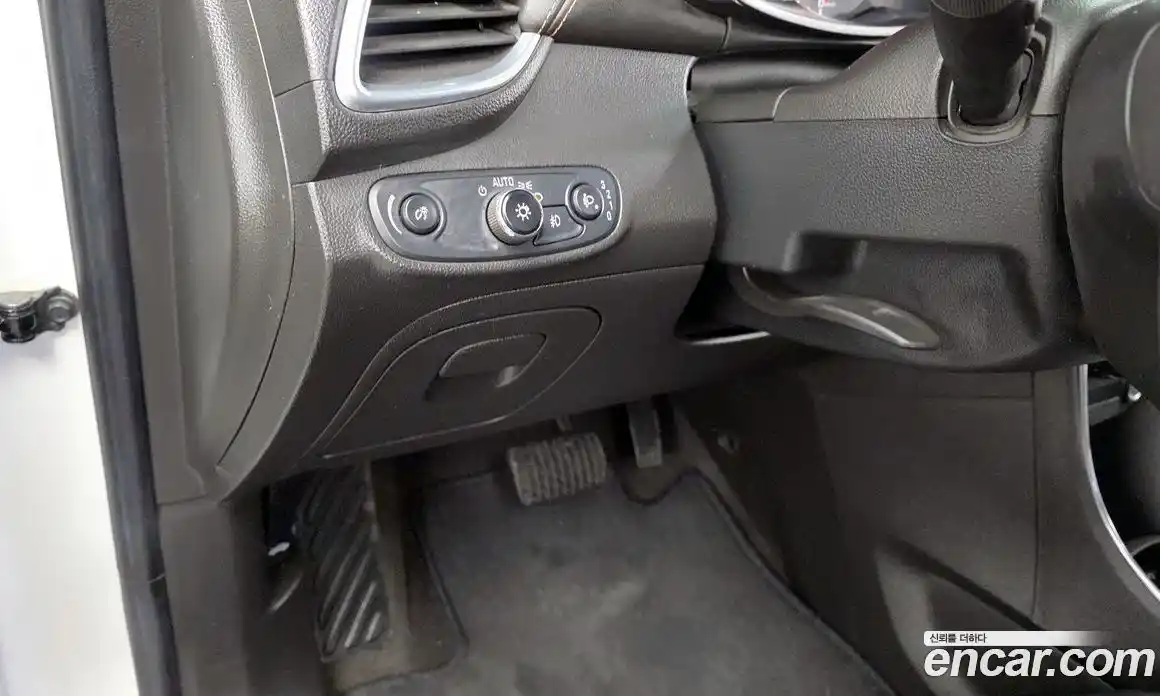 Chevrolet Trax 2017 1.6 Автомат в Москве № 315026, фото 12