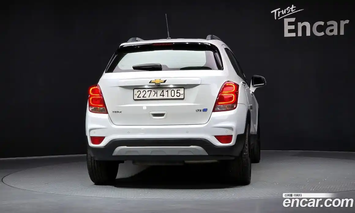 Chevrolet Trax 2017 1.6 Автомат в Москве № 315026, фото 18