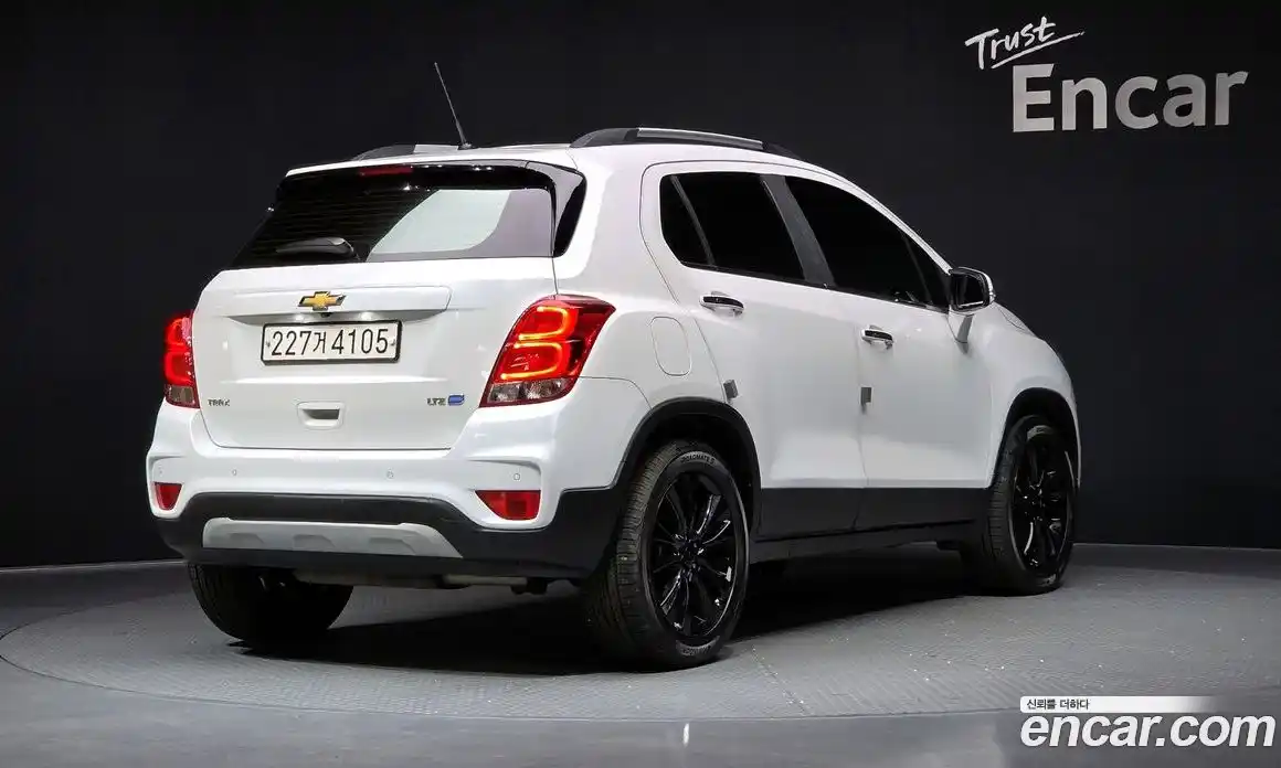 Chevrolet Trax 2017 1.6 Автомат в Москве № 315026, фото 3