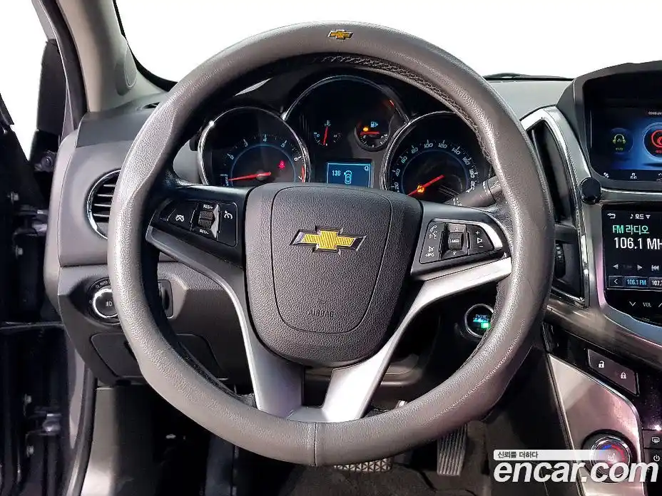 Chevrolet Cruze 2014 1.8 Автомат в Москве № 315264, фото 12