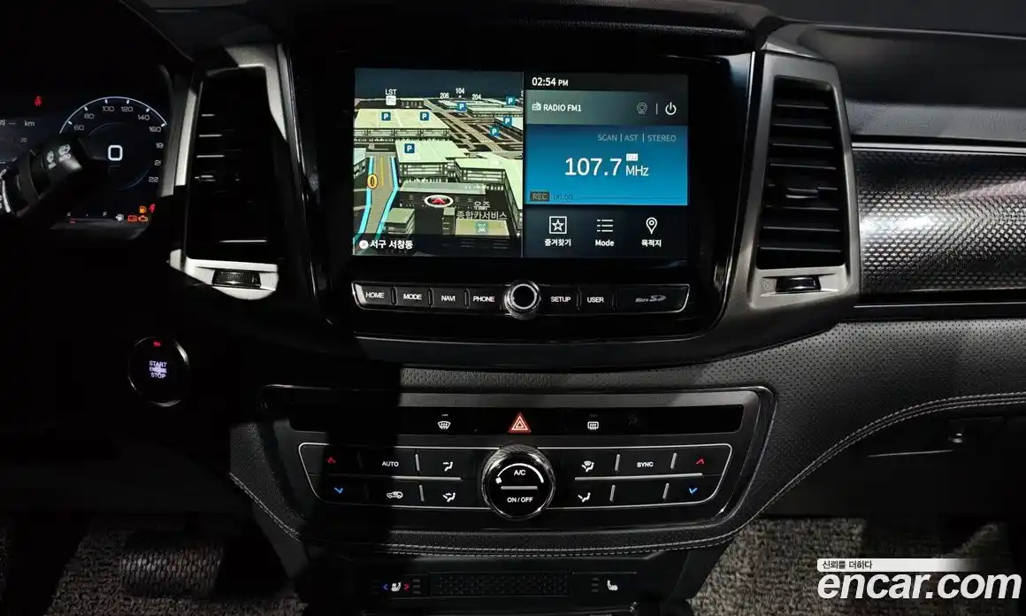 SsangYong Rexton 2023 2.2 Автомат в Москве № 31786, фото 3