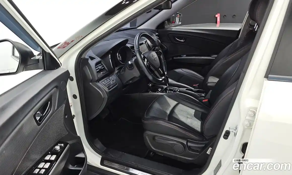 SsangYong TIBOLI 2018 1.6 Автомат в Москве № 32021, фото 13