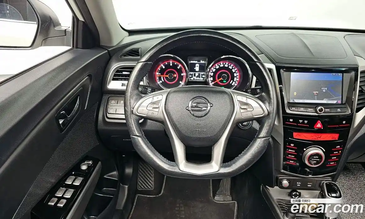 SsangYong TIBOLI 2015 1.6 Автомат в Москве № 32118, фото 13