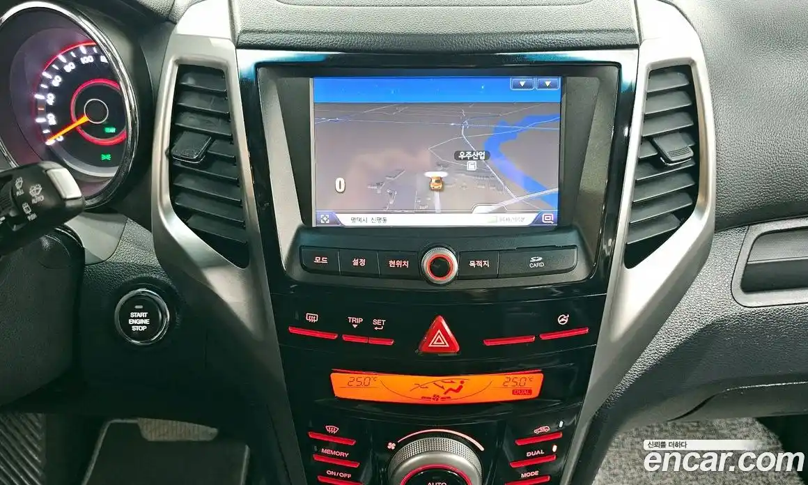 SsangYong TIBOLI 2015 1.6 Автомат в Москве № 32118, фото 14