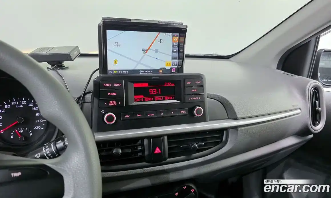 Kia Morning 2021 1.0 Автомат в Москве № 321651, фото 6