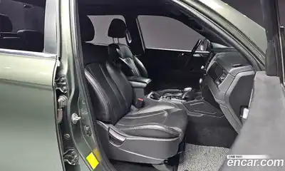 SsangYong Rexton 2023 2.2 Автомат в Москве № 32202, миниатюра 4