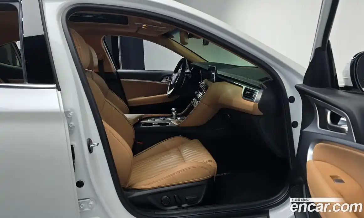 Genesis G70 2022 2.0 Автомат в Москве № 322444, фото 3