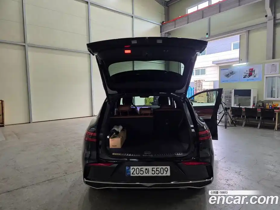 Genesis GV70 2025 2.5 Автомат в Москве № 322446, фото 4