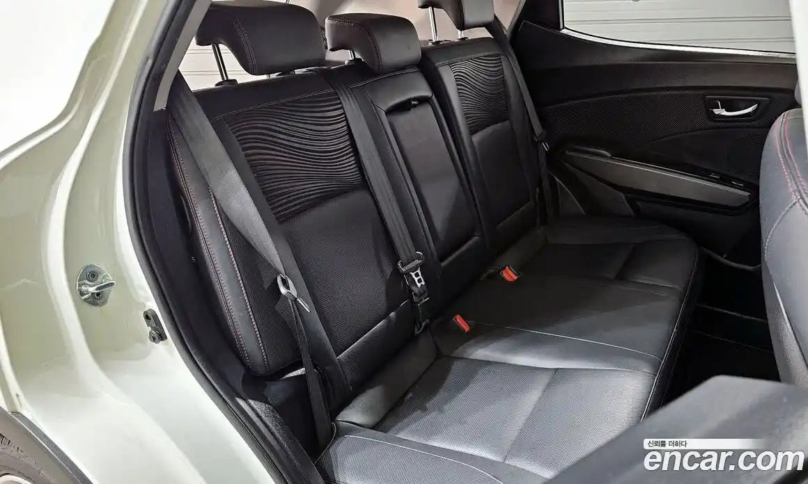 SsangYong TIBOLI 2016 1.6 Автомат в Москве № 32923, фото 12