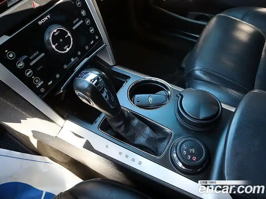 Ford Explorer 2012 3.5 Автомат в Москве № 331430, фото 12