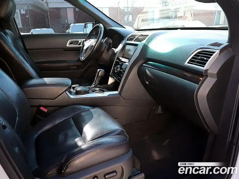Ford Explorer 2012 3.5 Автомат в Москве № 331430, фото 13